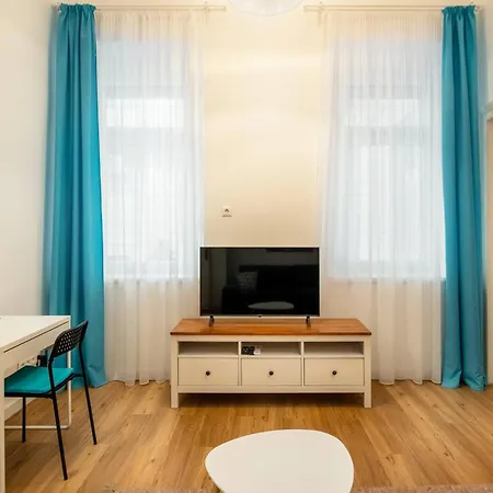 Howlit Apartamento *