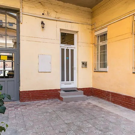 Howlit Apartamento *